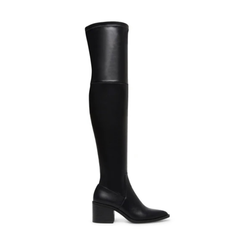 NWOB steve madden aleda boots.